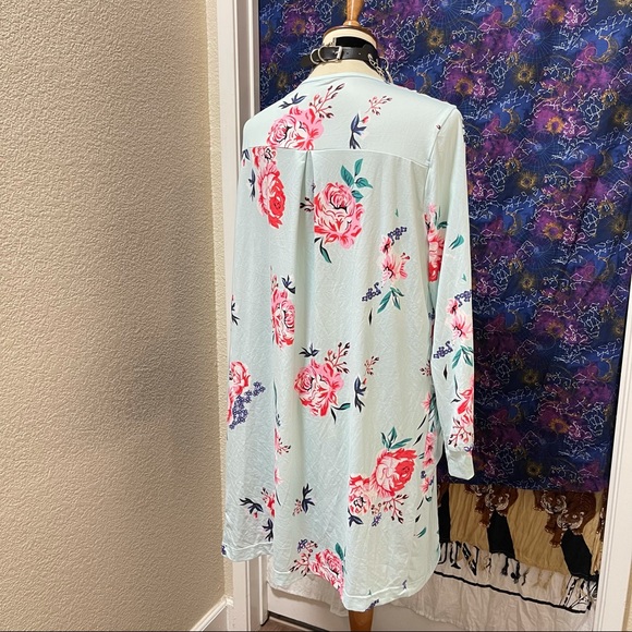 π Lovely colorful rose open cardigan - Picture 8 of 11